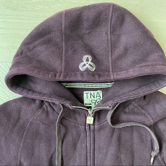 TNA Long Dark Purple Zipped Jacket Hoodie in Small - Picture 4 of 8